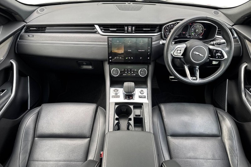 2022 (22) JAGUAR F-PACE 2.0 P400e R-Dynamic Black 5dr Auto AWD 5038884