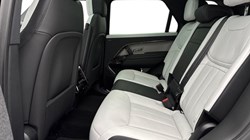 2025 (25) LAND ROVER RANGE ROVER SPORT 3.0 D250 Edition 5dr Auto 5049615
