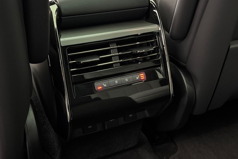 2025 (25) LAND ROVER RANGE ROVER SPORT 3.0 D250 Edition 5dr Auto 5049629