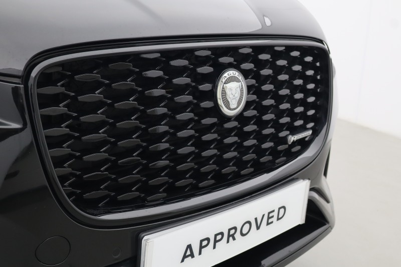 2024 (24) JAGUAR F-PACE 2.0 D200 R-Dynamic SE Black 5dr Auto AWD 5287013