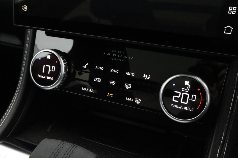 2024 (24) JAGUAR F-PACE 2.0 D200 R-Dynamic SE Black 5dr Auto AWD 5287059