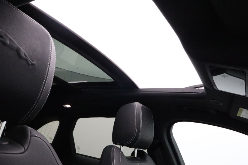 2024 (24) JAGUAR F-PACE 2.0 D200 R-Dynamic SE Black 5dr Auto AWD 5287066