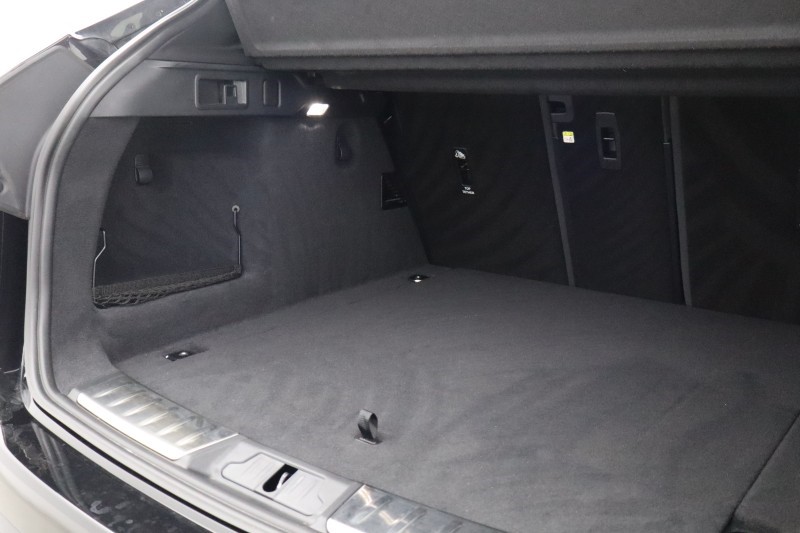 2024 (24) JAGUAR F-PACE 2.0 D200 R-Dynamic SE Black 5dr Auto AWD 5287028