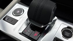 2024 (74) JAGUAR F-PACE 2.0 P400e R-Dynamic HSE Black 90th Anniv 5dr Auto 5044039