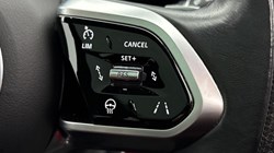 2022 (22) JAGUAR F-PACE 5.0 V8 550 SVR 5dr Auto AWD 5046402