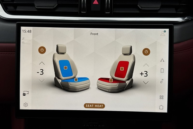 2022 (22) JAGUAR F-PACE 5.0 V8 550 SVR 5dr Auto AWD 5046407