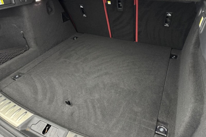 2022 (22) JAGUAR F-PACE 5.0 V8 550 SVR 5dr Auto AWD 5046411