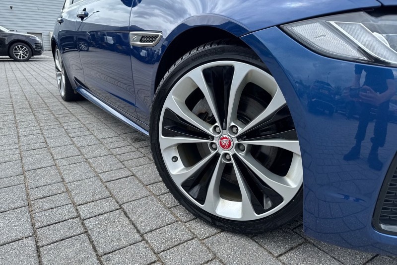 2023 (23) JAGUAR XF 2.0 D200 R-Dynamic HSE 5dr Auto 5460318