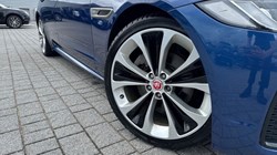 2023 (23) JAGUAR XF 2.0 D200 R-Dynamic HSE 5dr Auto 5460318