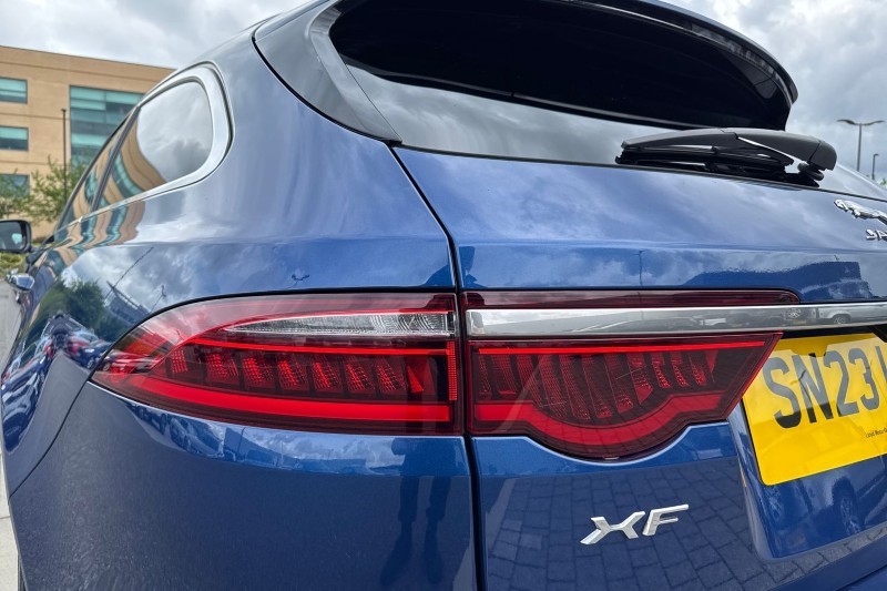 2023 (23) JAGUAR XF 2.0 D200 R-Dynamic HSE 5dr Auto 5460294
