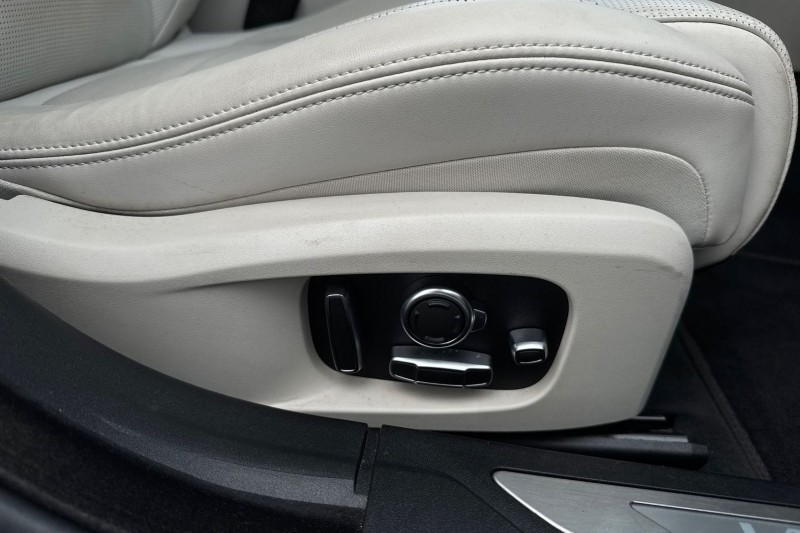 2023 (23) JAGUAR XF 2.0 D200 R-Dynamic HSE 5dr Auto 5460299