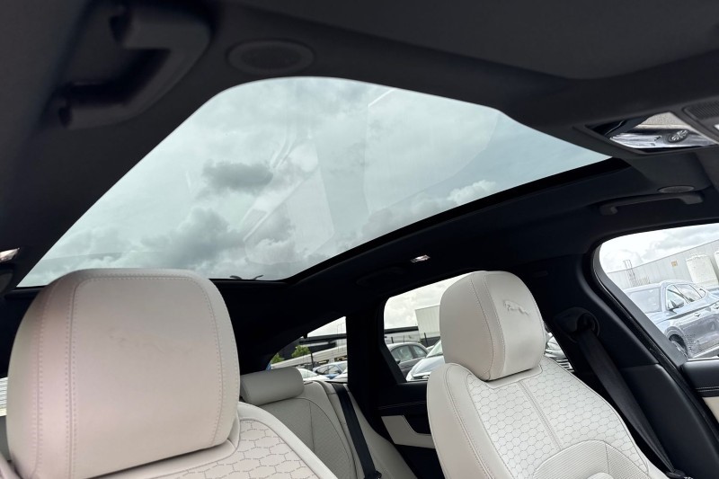 2023 (23) JAGUAR XF 2.0 D200 R-Dynamic HSE 5dr Auto 5460296