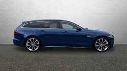 2023 (23) JAGUAR XF 2.0 D200 R-Dynamic HSE 5dr Auto 5460280