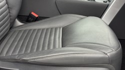 2026 (75) LAND ROVER DISCOVERY 3.0 D350 Metropolitan Edition 5dr Auto 5933965