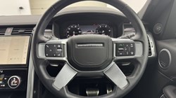 2026 (75) LAND ROVER DISCOVERY 3.0 D350 Metropolitan Edition 5dr Auto 5933958