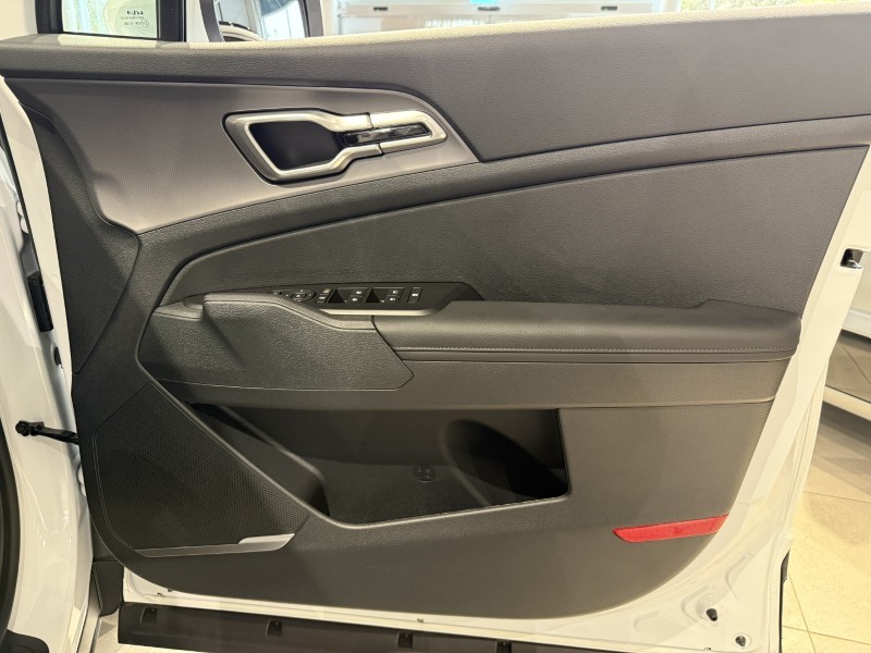  KIA SPORTAGE 1.6T GDi HEV Pure 5dr Auto 4726025