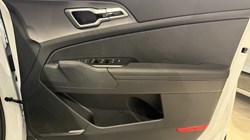 KIA SPORTAGE 1.6T GDi HEV Pure 5dr Auto 4726025