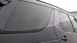 2026 (75) LAND ROVER DISCOVERY 3.0 D350 Metropolitan Edition 5dr Auto 5472611
