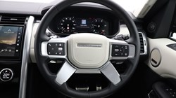 2026 (75) LAND ROVER DISCOVERY 3.0 D350 Metropolitan Edition 5dr Auto 5472634