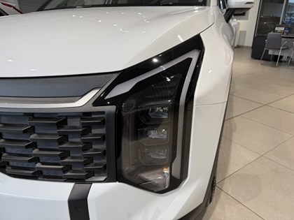 KIA SPORTAGE 1.6T GDi HEV Pure 5dr Auto