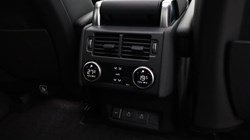 2026 (75) LAND ROVER DISCOVERY 3.0 D350 Metropolitan Edition 5dr Auto 5473054