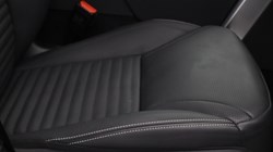 2026 (75) LAND ROVER DISCOVERY 3.0 D350 Metropolitan Edition 5dr Auto 5473064