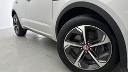 2022 (72) JAGUAR E-PACE 2.0 D200 R-Dynamic SE 5dr Auto 5073996