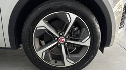 2022 (72) JAGUAR E-PACE 2.0 D200 R-Dynamic SE 5dr Auto 5073962