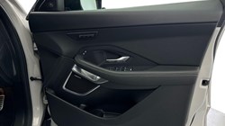 2022 (72) JAGUAR E-PACE 2.0 D200 R-Dynamic SE 5dr Auto 5073976