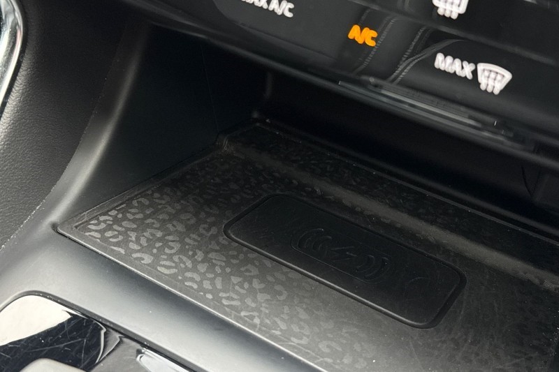 2022 (72) JAGUAR E-PACE 2.0 D200 R-Dynamic SE 5dr Auto 5073989