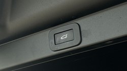 2023 (73) LAND ROVER RANGE ROVER 3.0 D300 HSE 4dr Auto 5120513