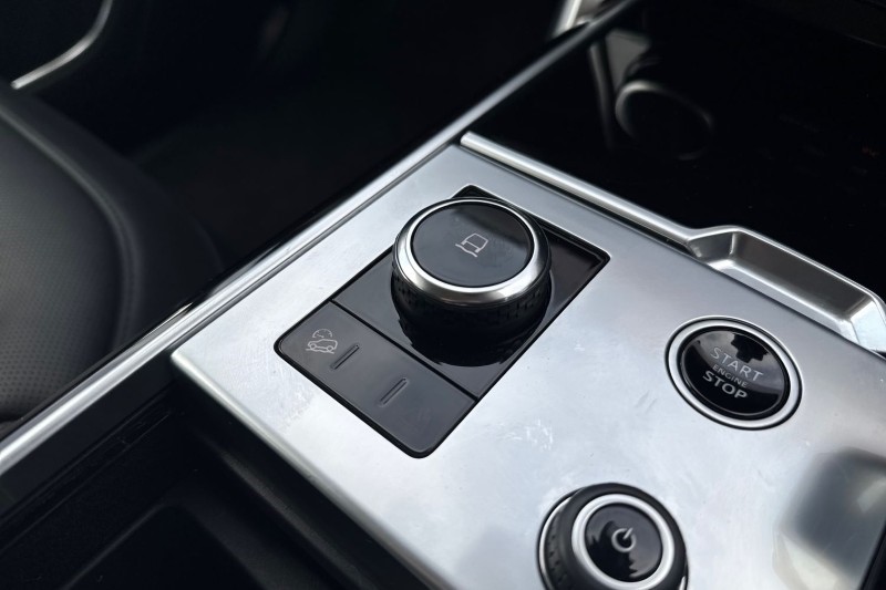 2023 (73) LAND ROVER RANGE ROVER 3.0 D300 HSE 4dr Auto 5120509