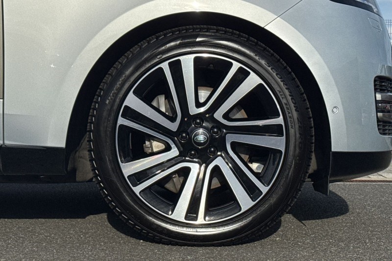 2023 (73) LAND ROVER RANGE ROVER 3.0 D300 HSE 4dr Auto 5120478