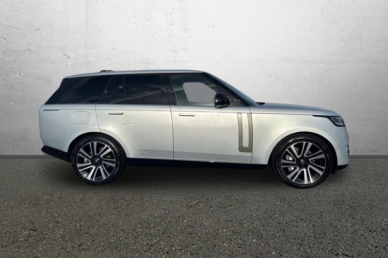 2023 (73) LAND ROVER RANGE ROVER 3.0 D300 HSE 4dr Auto 5120475