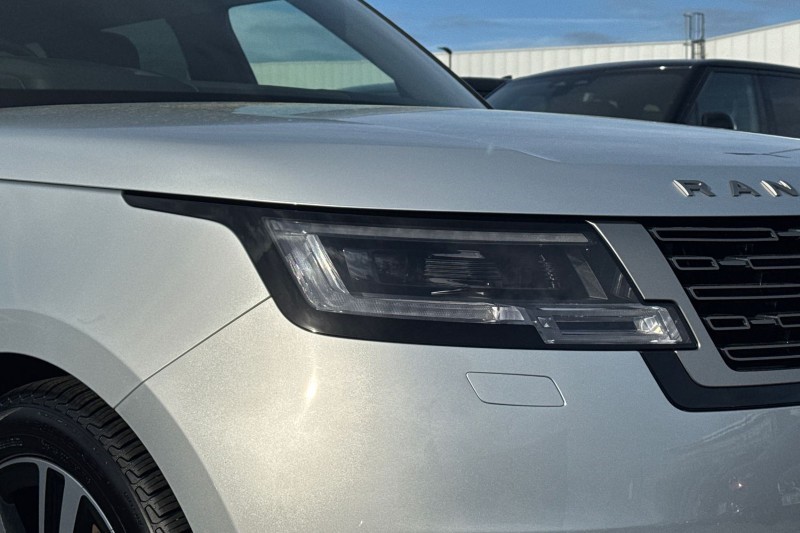 2023 (73) LAND ROVER RANGE ROVER 3.0 D300 HSE 4dr Auto 5120487