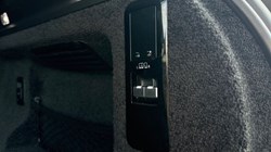 2023 (73) LAND ROVER RANGE ROVER 3.0 D300 HSE 4dr Auto 5120525