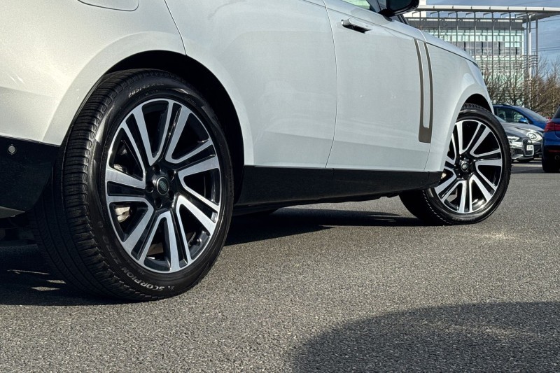 2023 (73) LAND ROVER RANGE ROVER 3.0 D300 HSE 4dr Auto 5120521