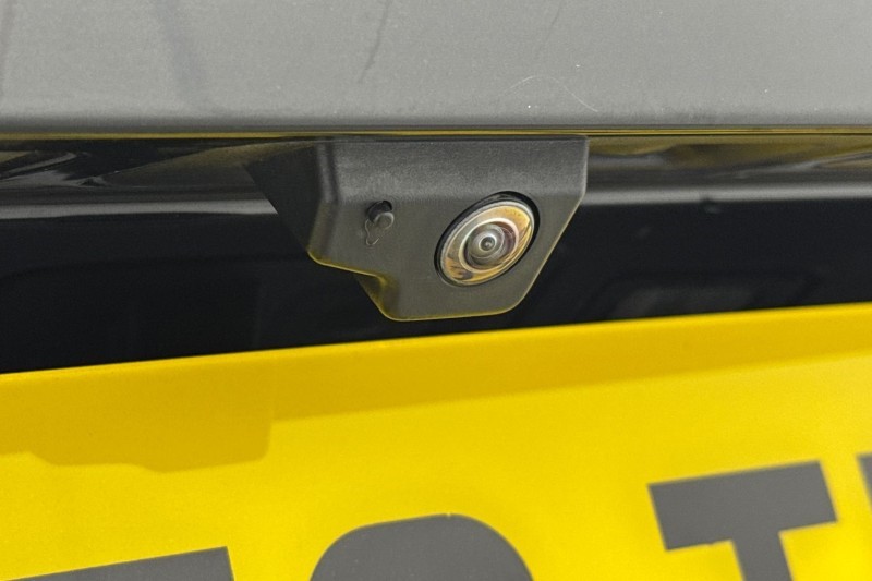 2023 (73) JAGUAR F-PACE 2.0 D200 R-Dynamic HSE Black 5dr Auto AWD 5092390