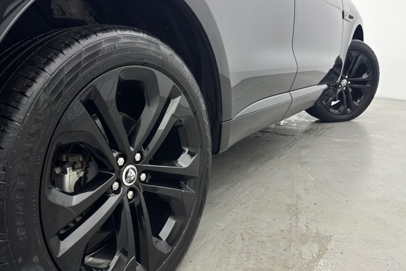 2023 (73) JAGUAR F-PACE 2.0 D200 R-Dynamic HSE Black 5dr Auto AWD 5092397