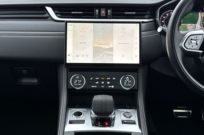 2023 (73) JAGUAR F-PACE 2.0 D200 R-Dynamic HSE Black 5dr Auto AWD 5092364