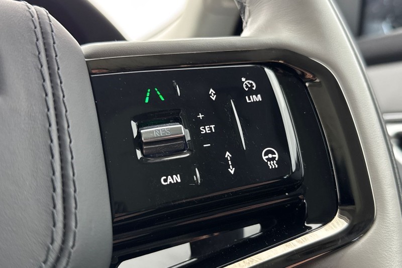 2025 (25) LAND ROVER RANGE ROVER VELAR 2.0 P400e Dynamic HSE 5dr Auto 5074264