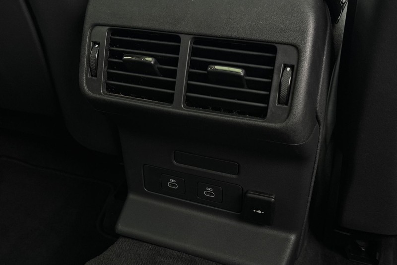 2025 (25) LAND ROVER RANGE ROVER VELAR 2.0 P400e Dynamic HSE 5dr Auto 5074254