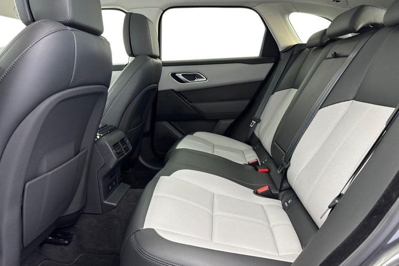 2025 (25) LAND ROVER RANGE ROVER VELAR 2.0 P400e Dynamic HSE 5dr Auto 5074240