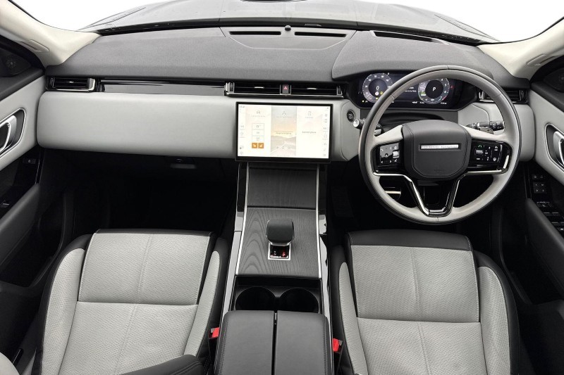 2025 (25) LAND ROVER RANGE ROVER VELAR 2.0 P400e Dynamic HSE 5dr Auto 5074245