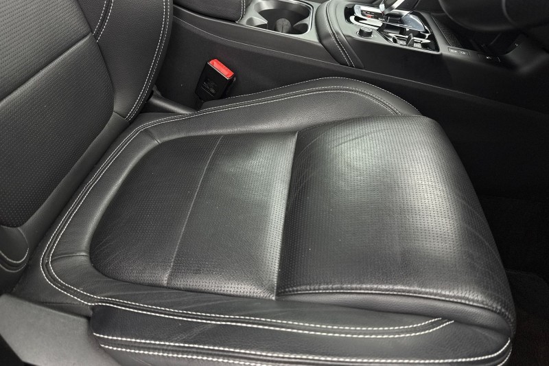 2022 (72) JAGUAR E-PACE 2.0 D200 R-Dynamic Black 5dr Auto 5091675