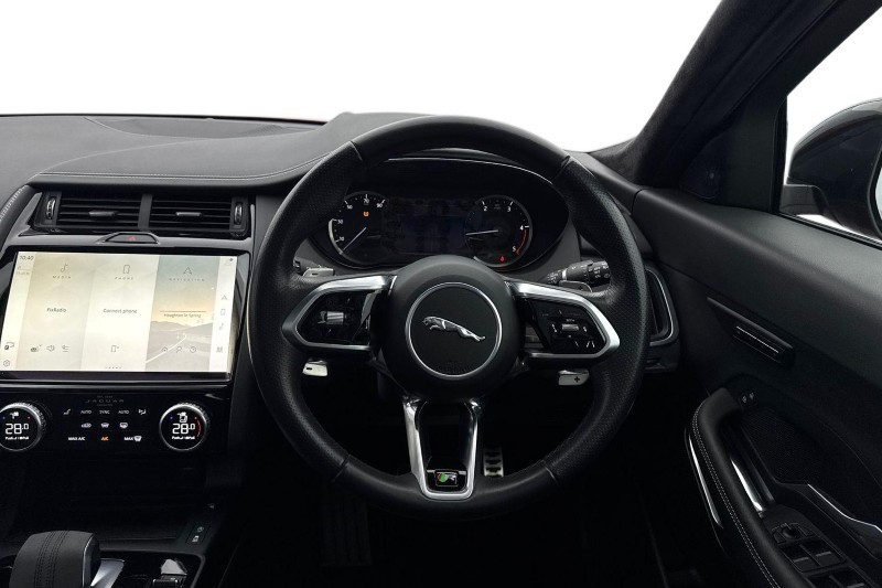 2022 (72) JAGUAR E-PACE 2.0 D200 R-Dynamic Black 5dr Auto 5091665