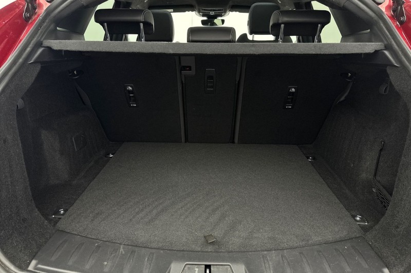 2022 (72) JAGUAR E-PACE 2.0 D200 R-Dynamic Black 5dr Auto 5091660