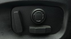 2022 (72) JAGUAR E-PACE 2.0 D200 R-Dynamic Black 5dr Auto 5091674