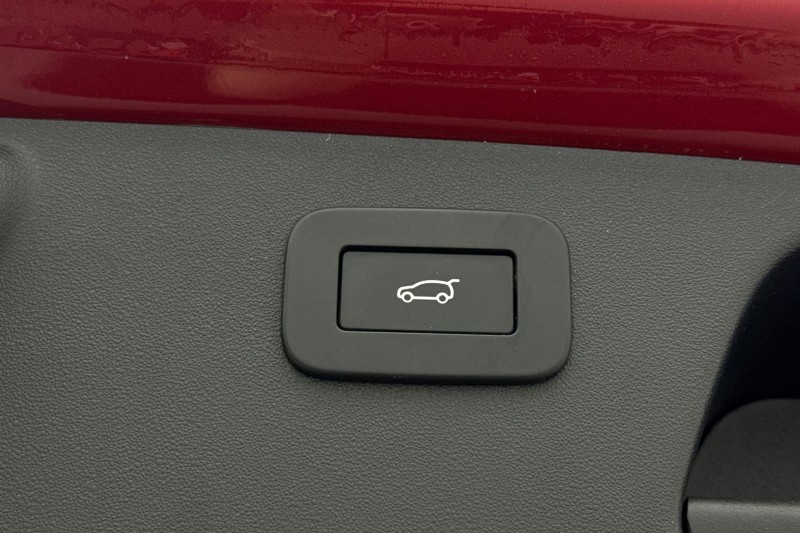 2022 (72) JAGUAR E-PACE 2.0 D200 R-Dynamic Black 5dr Auto 5091686