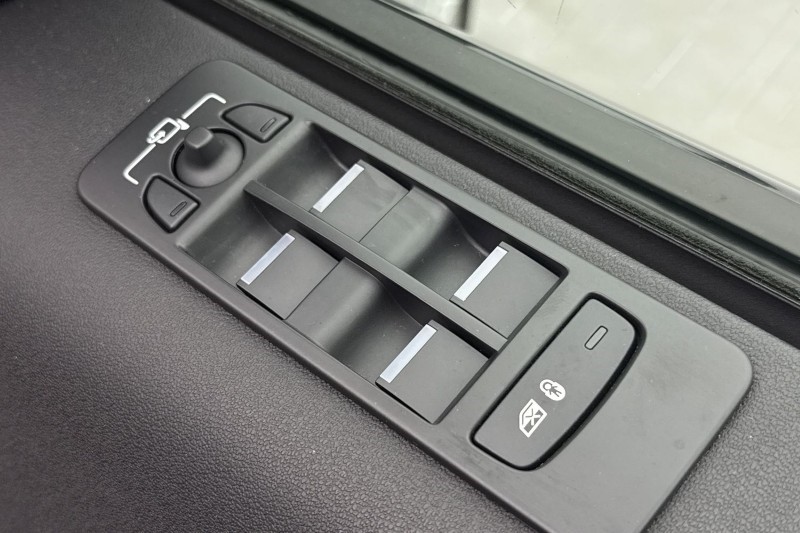 2022 (72) LAND ROVER DISCOVERY SPORT 2.0 D165 Urban Edition 5dr Auto [5 Seat] 5060239